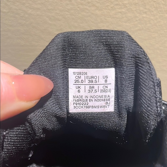 {ASICS} Women’s Gel-Cumulus 22 Running Sneakers - Picture 11 of 11